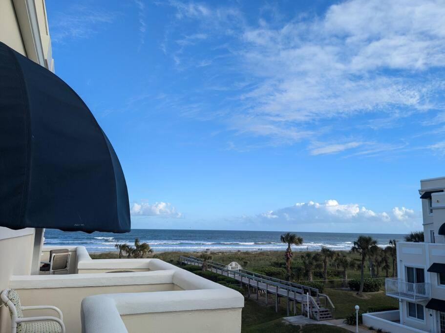 Oceanfront 2br2b, Ocean Views, Heated Pool, *